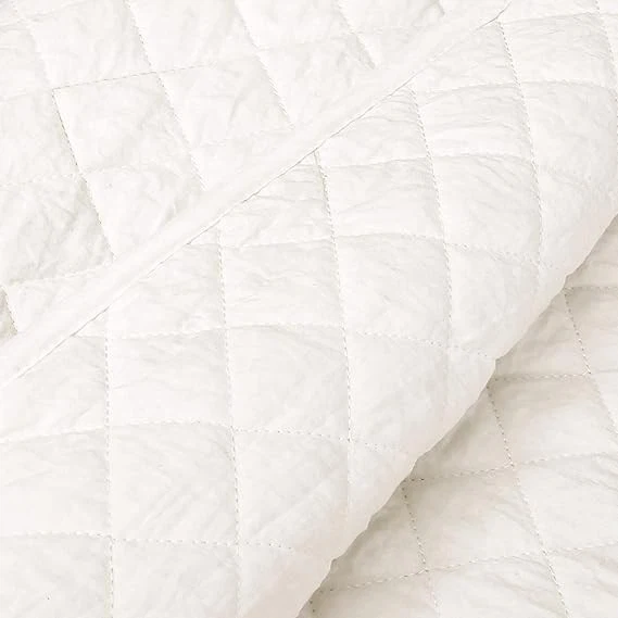 Diamond Pattern Solid Quilt Diamond Pattern Solid Quilt